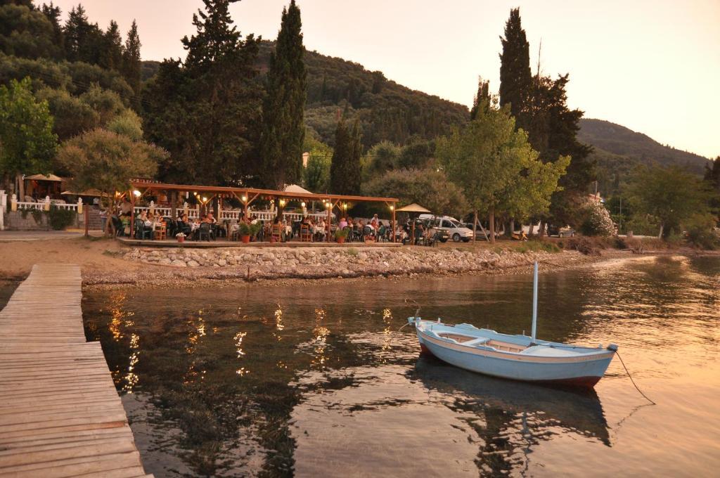 Hotel Penelope Mpoukaris Dış mekan fotoğraf